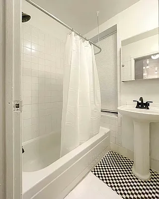 Rented by The Downtown LLC | media 22