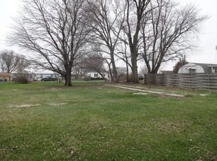 607 E Division St, Morning Sun, IA 52640