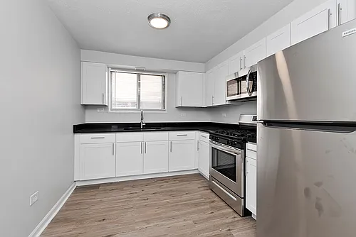 3137-3141 W 41st St Photo 1