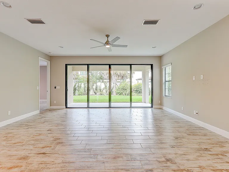 4000 Burdick Loop — Photo 14