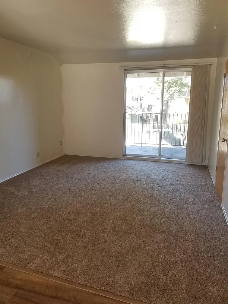 montgomery country club apartments