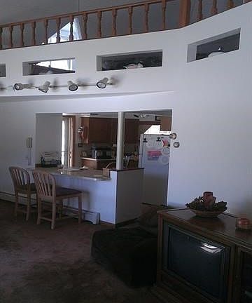 3rd image of 105 Waldenwood Cir