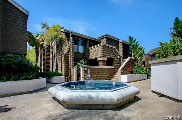 1st image of 46 Sea Island Dr