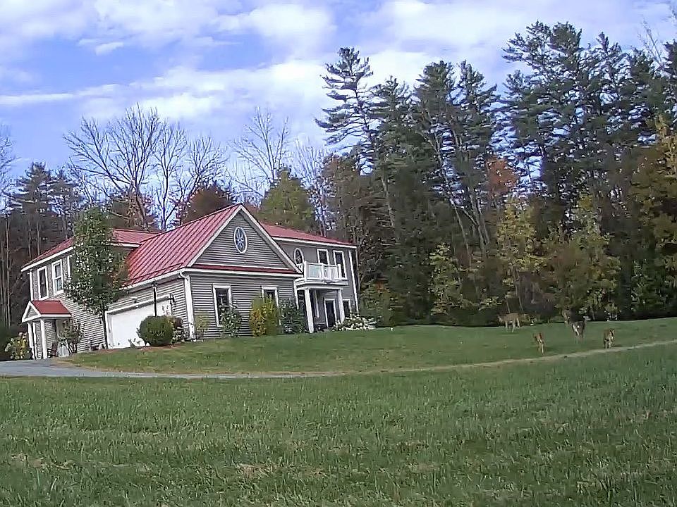 2nd image of 2 Pipers Ln