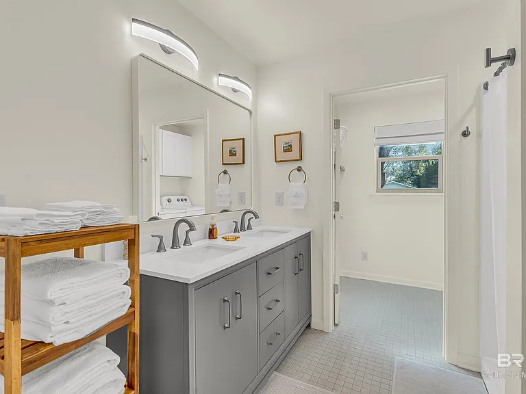 357 Azalea St — Photo 10