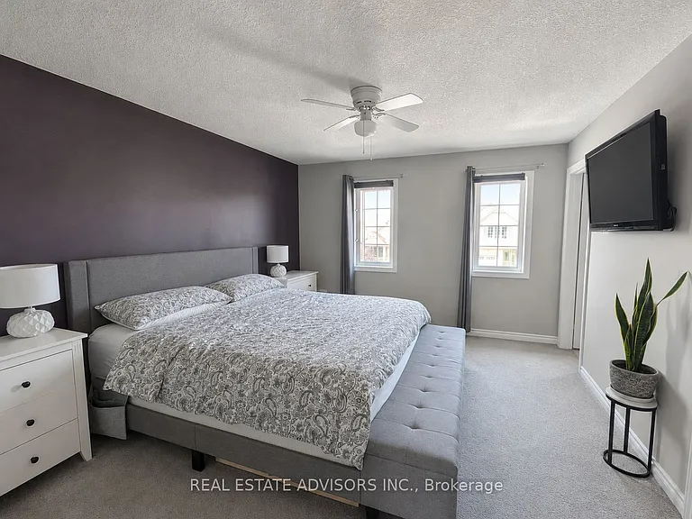 1364 Caen Ave — Photo 17