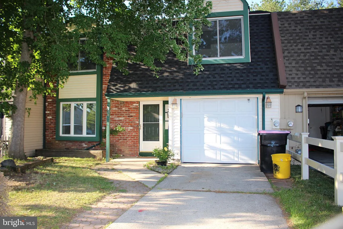 3 bed, 1.5 bath, 1847 sqft, $2,500 — Photo 1