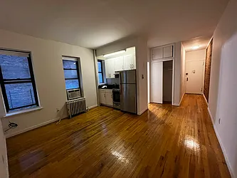 Rented by Salon Realty Corp