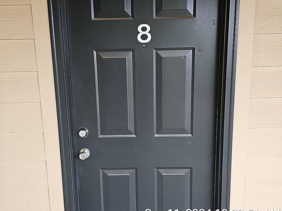 1st image of 130 S Debardeleben St #8