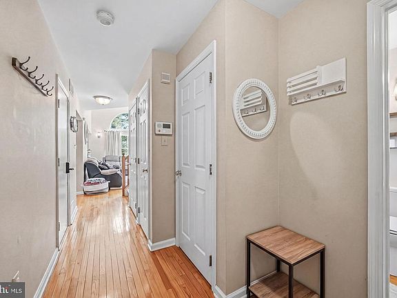 5th image of 45 Arbour Ln