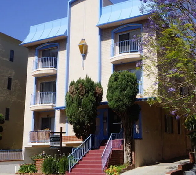 1418 S Bentley Ave #201 — Photo 8