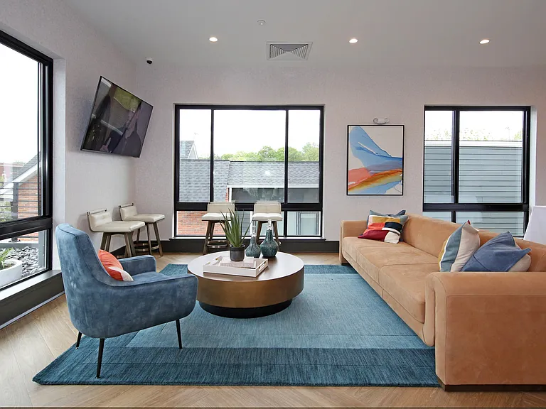 Rooftop Clubroom with Comfortable Seating