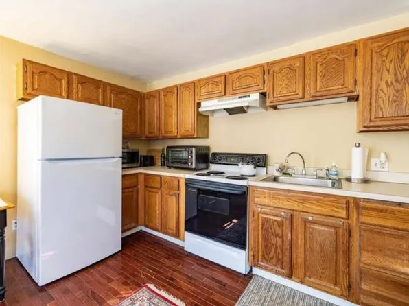 9 Depot St #1, Alton, NH 03809