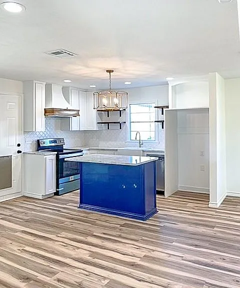 930 Shady Ln — Photo 4