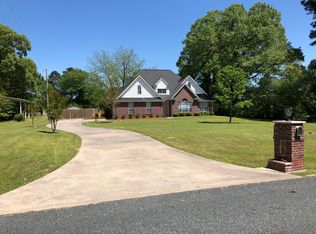 5402 Line Ferry Rd, Texarkana, AR 71854
