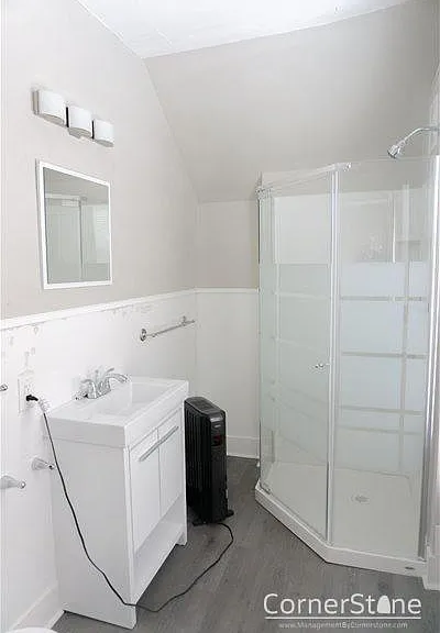 1575 Wealthy St SE #2 — Photo 5