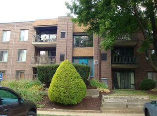 4 Oak Rdg, Langhorne, PA 19047