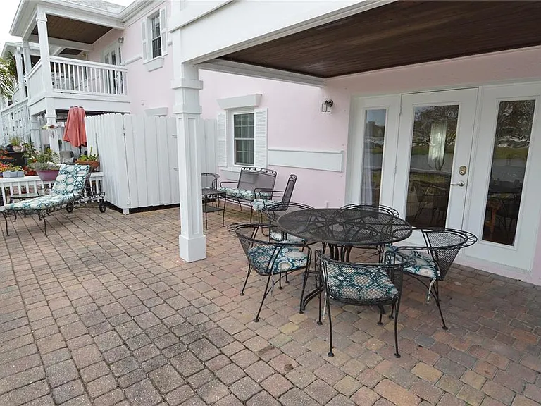 213 Seahorse Dr SE #B — Photo 50