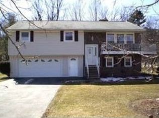 153 Juneberry Rd, Vestal, NY 13850