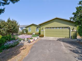 33006 G Pl, Ocean Park, WA
