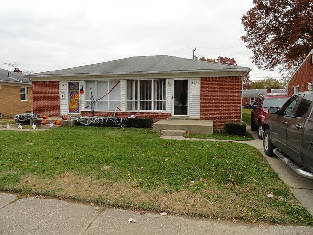 1st image of 2051 Stieber St #125
