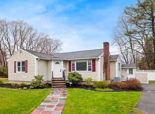 4 Trickett Rd, Lynnfield, MA 01940