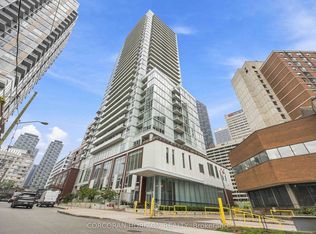 33 Helendale Ave #101, Toronto, ON M4R 1C5