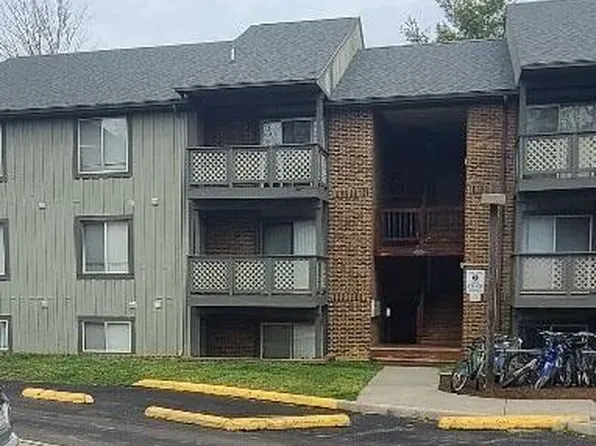 832 Newport Ter #832, Blacksburg, VA 24060