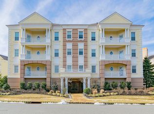 241 Oval Rd, Wall Township, NJ 08736