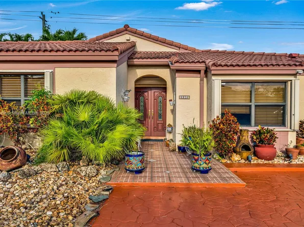 8914 SW 5th Ln, Miami, FL 33174