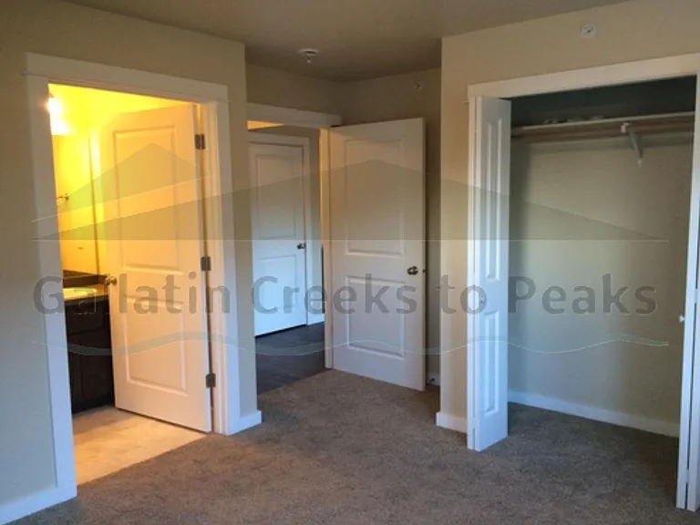 2230 Baxter Lane — Photo 11