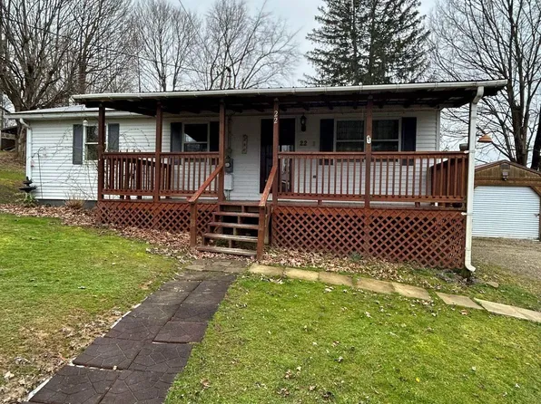 22 Fletcher Dr, Buckhannon, WV 26201