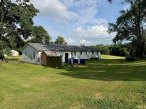 2nd image of 511 Maple Grove Rd
