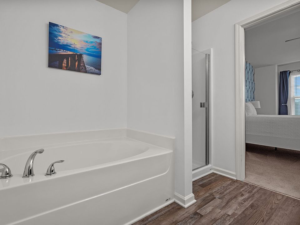 1st image of 700 Elton Ave #1