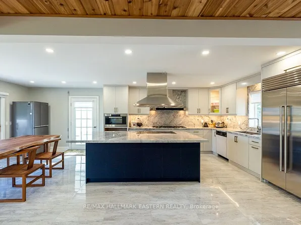 15 Oakridge Dr, North Kawartha, ON K0L 2H0
