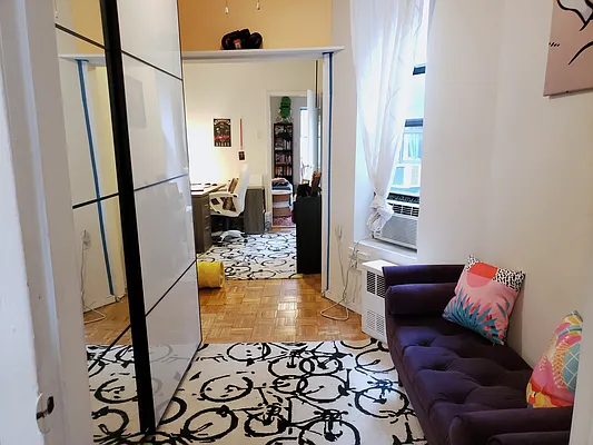 Rented by Compass | media 11