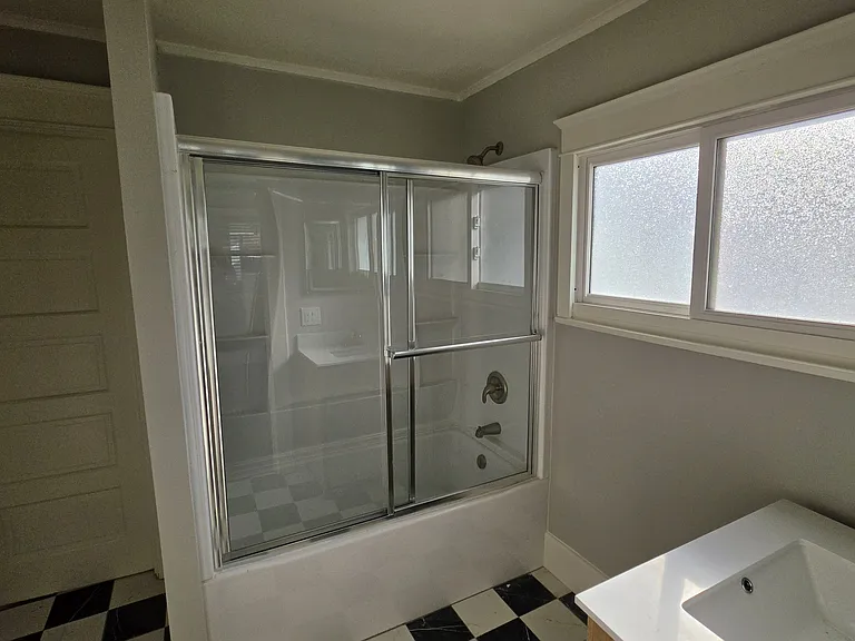 4139 Locust St — Photo 21