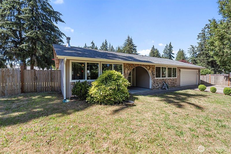5th image of 4719 Ridgemont Court SE