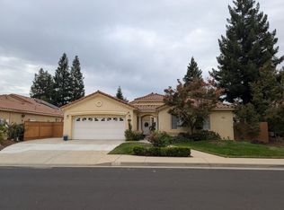 2344 Sierra Madre Ave, Clovis, CA 93611