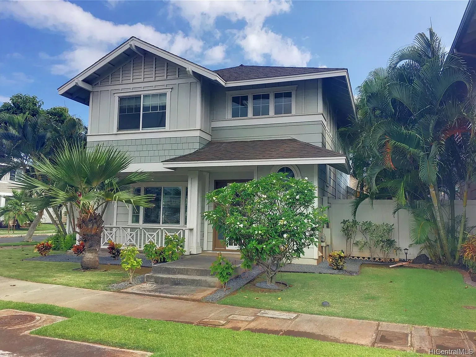 4 bed, 2.5 bath, 1803 sqft, $4,250 — Photo 1