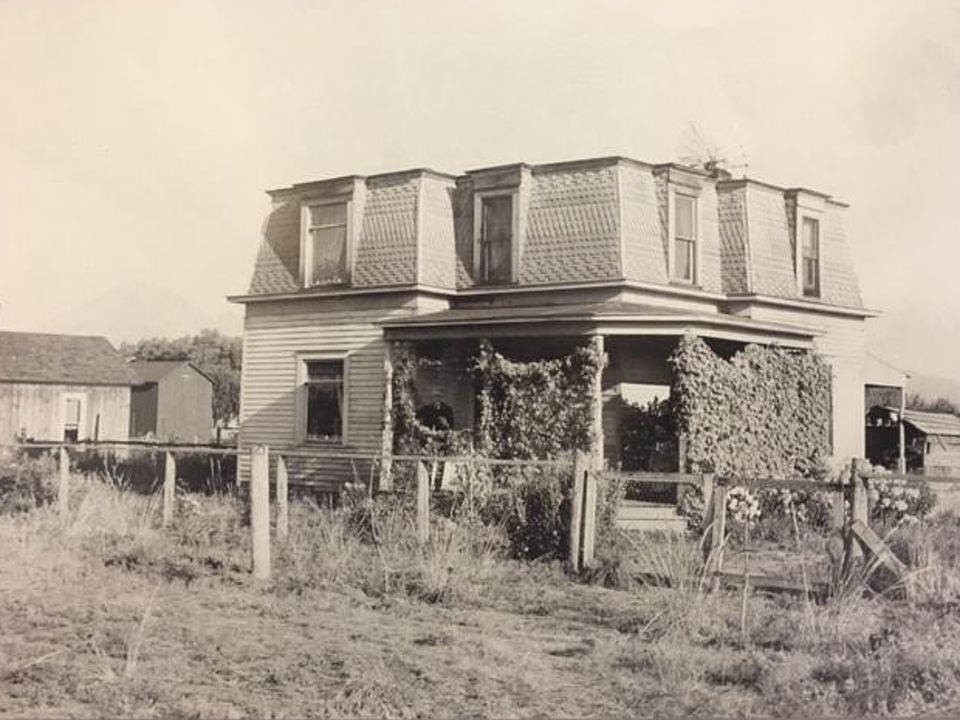 1st image of 110 W Garland St