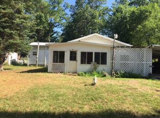 6877 Railroad Rd, Harrison, MI 48625