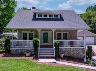 217 Walker St, Morganton, NC 28655