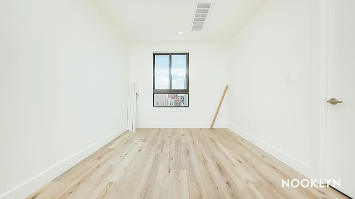 Rented by Nooklyn NYC LLC | media 5