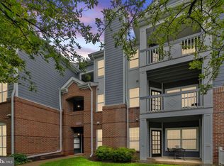 20273 Beechwood Ter UNIT 203, Ashburn, VA 20147