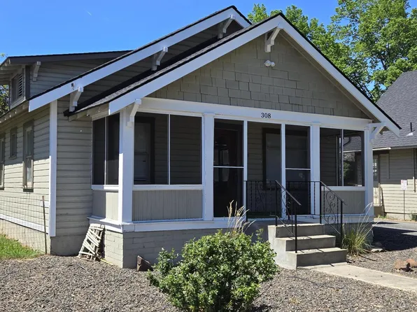 308 N Wenas Ave, Selah, WA 98942