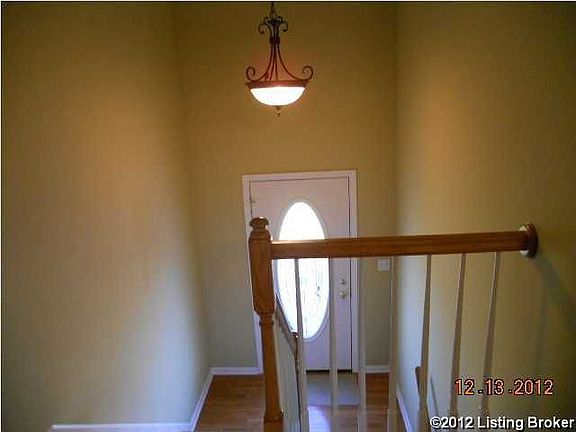 2nd image of 707 Allen Pl N
