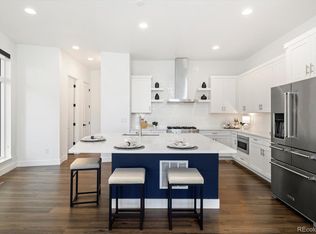 21416 E 61st Drive, Aurora, CO 80019