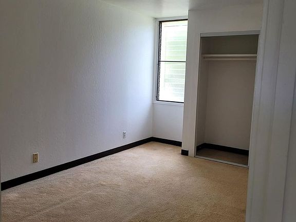 3rd image of 84-687 Ala Mahiku St #137B