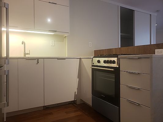 4th image of 200 E 30th St APT 6A